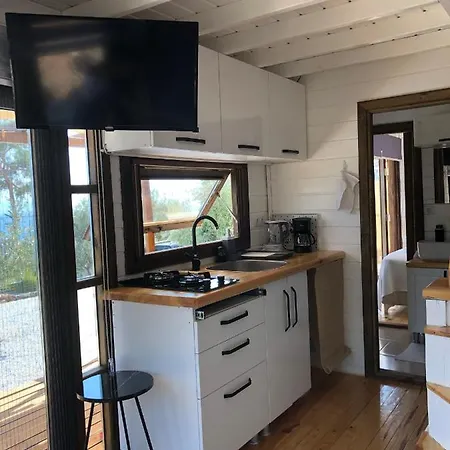 Yakabuk Tiny House *