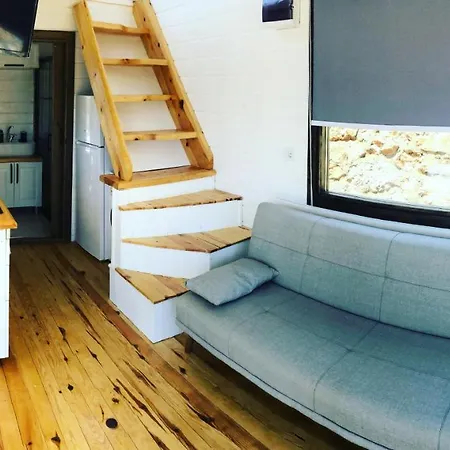 Yakabuk Tiny House Campingplatz *