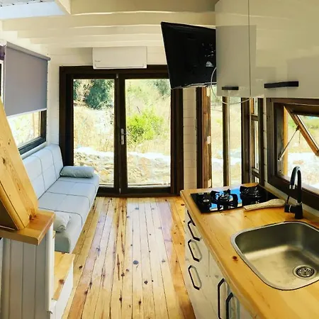 Yakabuk Tiny House Campingplatz *